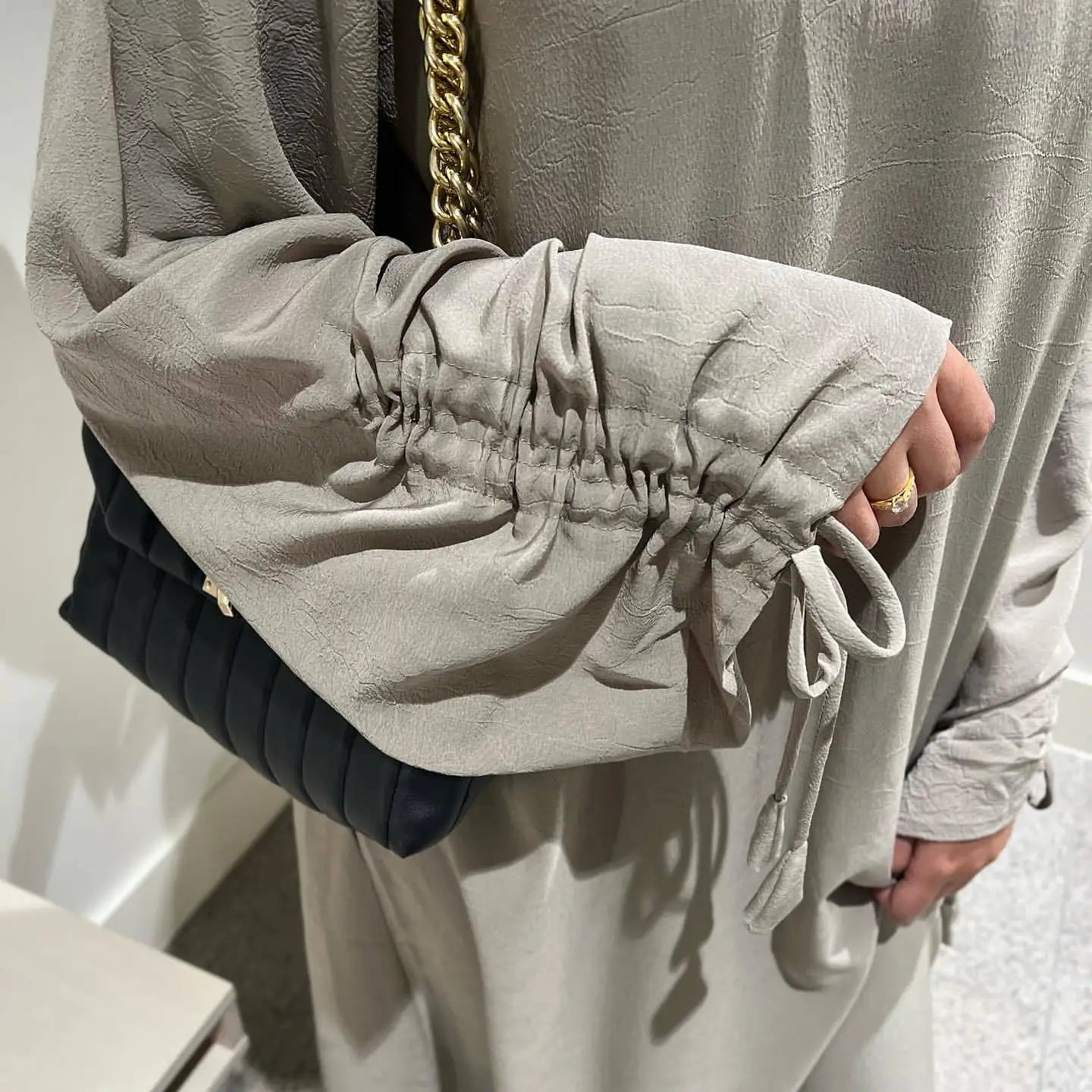 Plain Solid Color Abaya Dress with Drawstring Cuffs – Modest Islamic Clothing for Muslim Women Asma