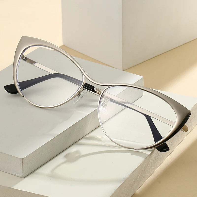 Metal Squared Frame Blue Light Blocking Eyeglasses | Fashionable Unisex Glasses for Men and Women Blanche