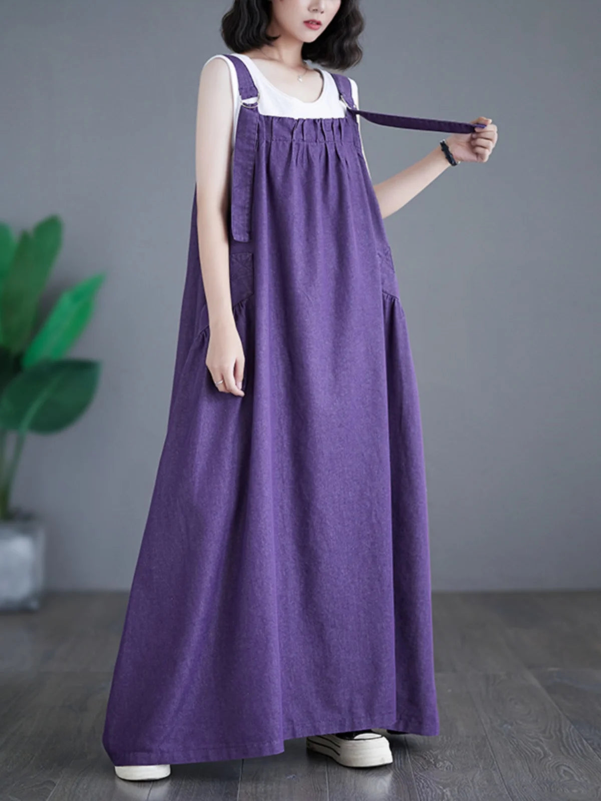 Summer Women's Retro Denim Dress – Loose Fit, Slim Design, and Large Hem for a Fashionable Look Addie