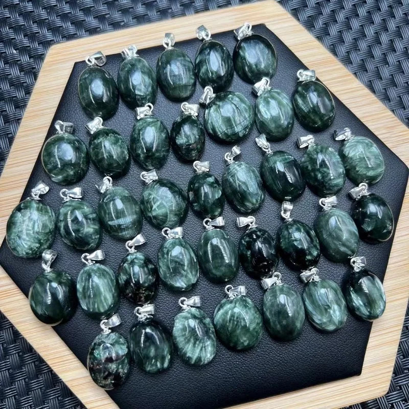 Green Seraphinite Pendant – Natural Gemstone Jewelry with 925 Silver Hook Oval Design