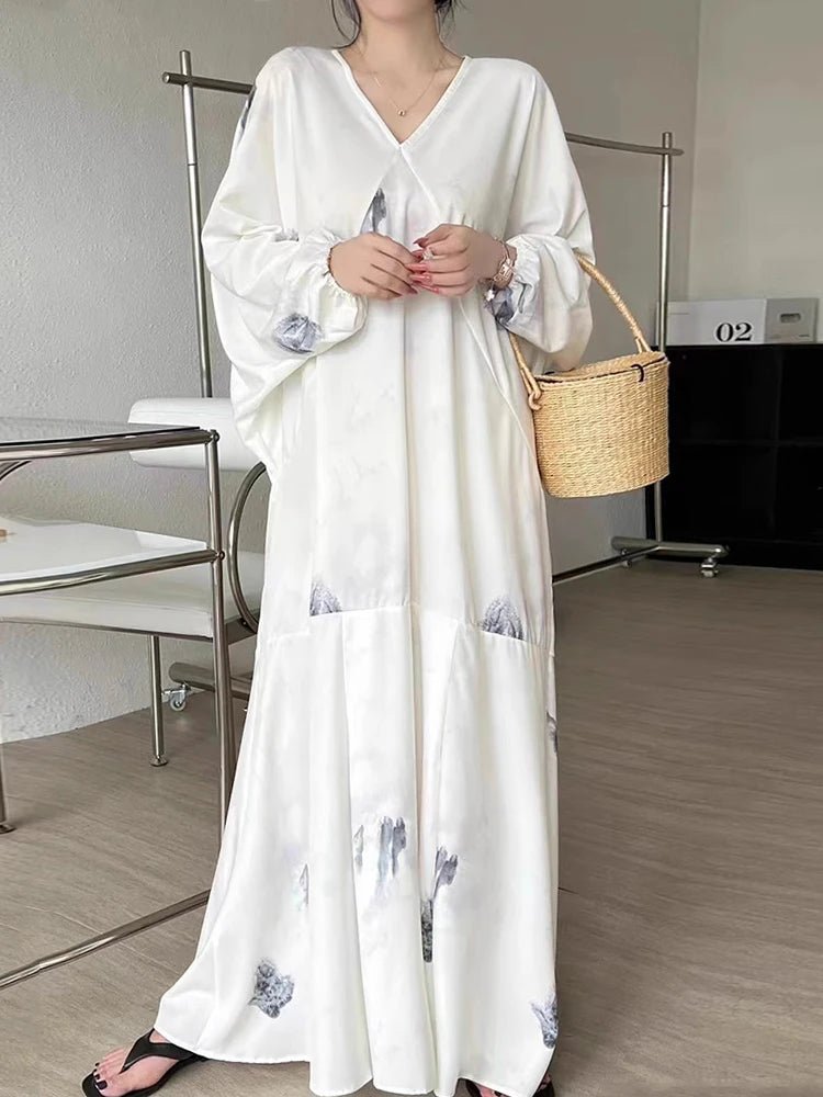Summer Retro V-Neck Women's Dress – Ink Print, Vacation Style, Loose Fit, Batwing Sleeves