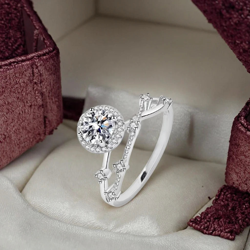 Elegant 0.5 Carat Moissanite Ring in 925 Sterling Silver – Perfect Engagement, Wedding, or Proposal Gift for Her