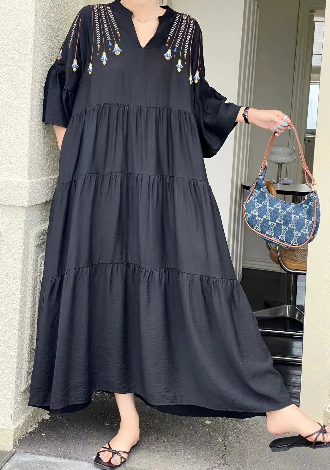 Women's Vintage Embroidered Dress – Casual, Comfortable, Loose Fit, and Slimming Design Elizabeth
