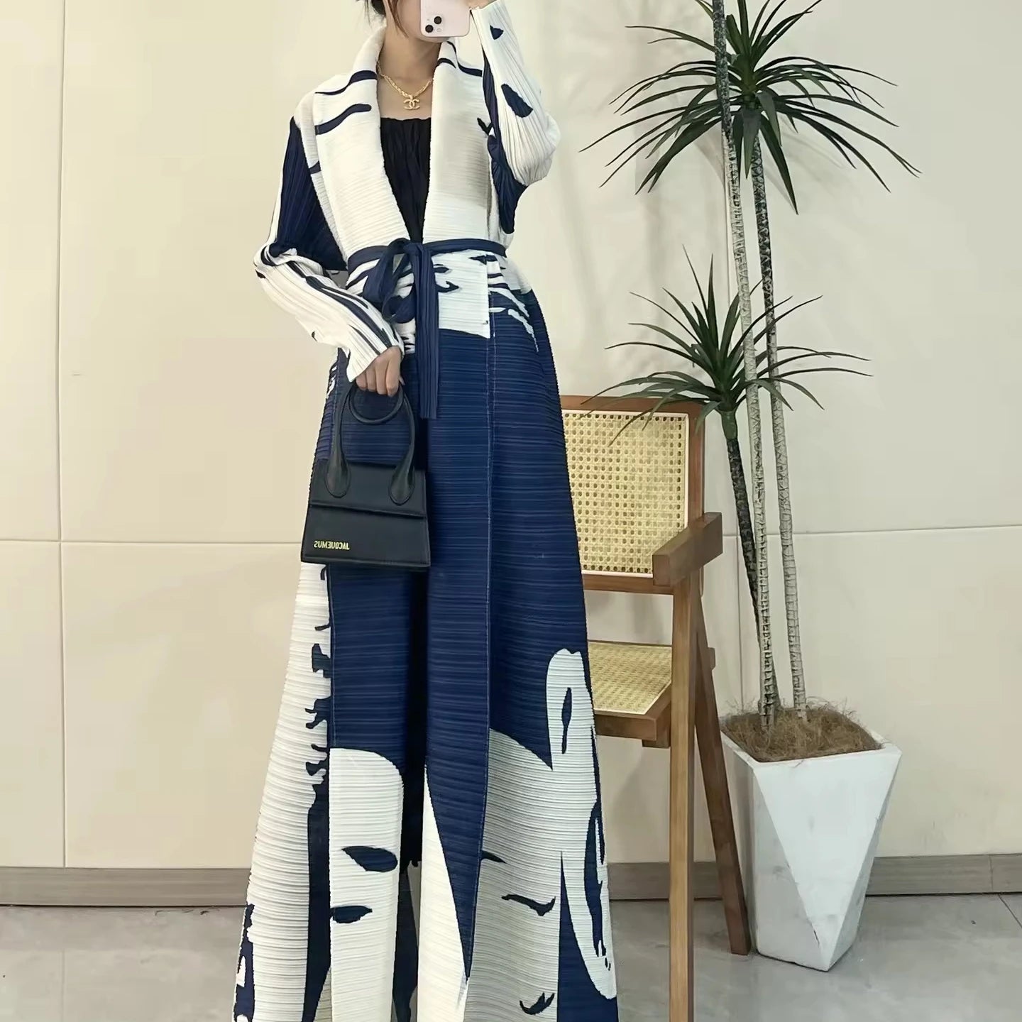 Middle Eastern Muslim Women's Clothing – Loose Arab Robe, Long Blouse, and Abaya Aaliyah