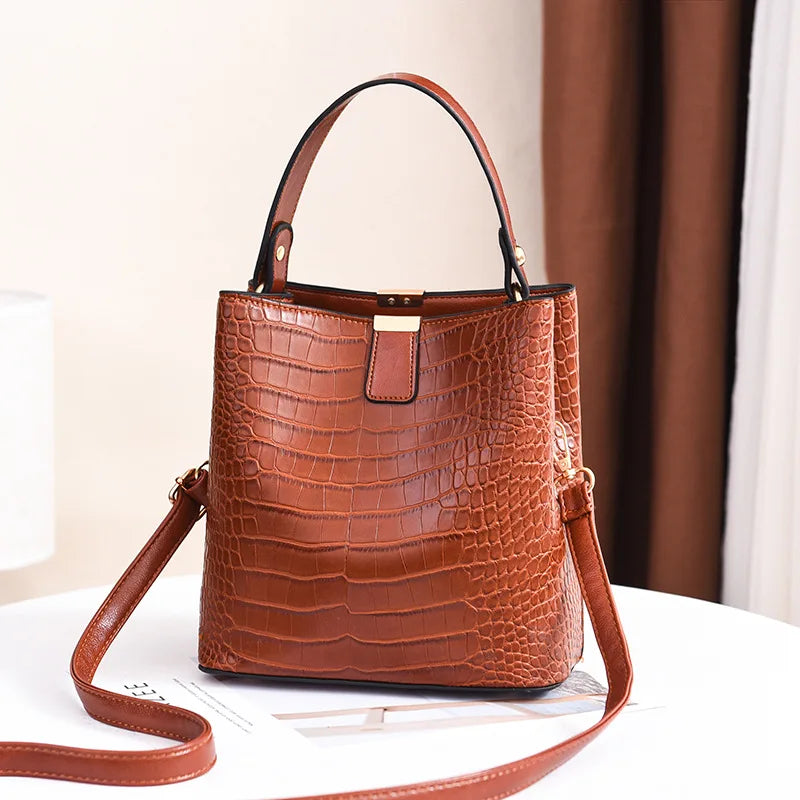 Women's Bucket Handbag - Single-Shoulder Crossbody Bag Evelyn