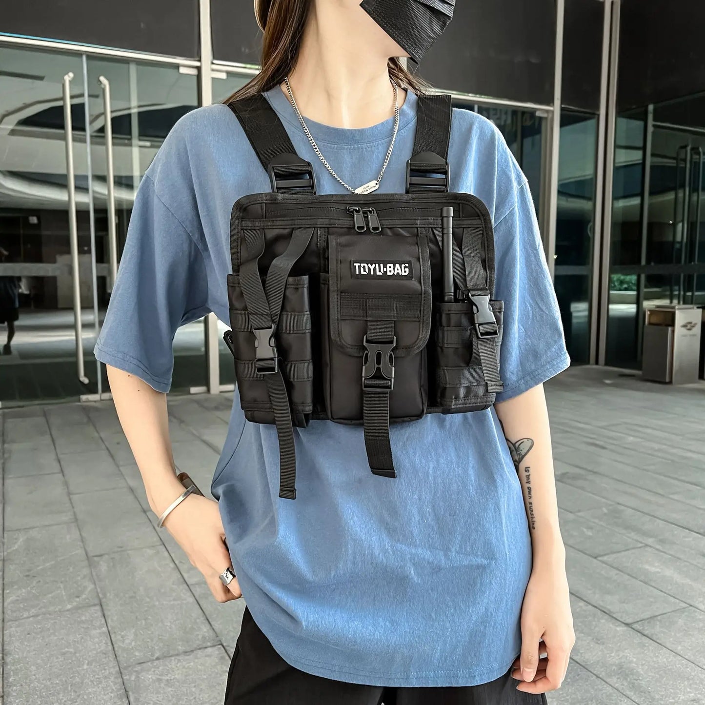 Streetwear Molle Shoulder Vest Bag – Lightweight Adjustable Oxford Cloth Chest Bag with Multiple Pockets for Outdoor Camping, Hiking, and Everyday Use Fabien