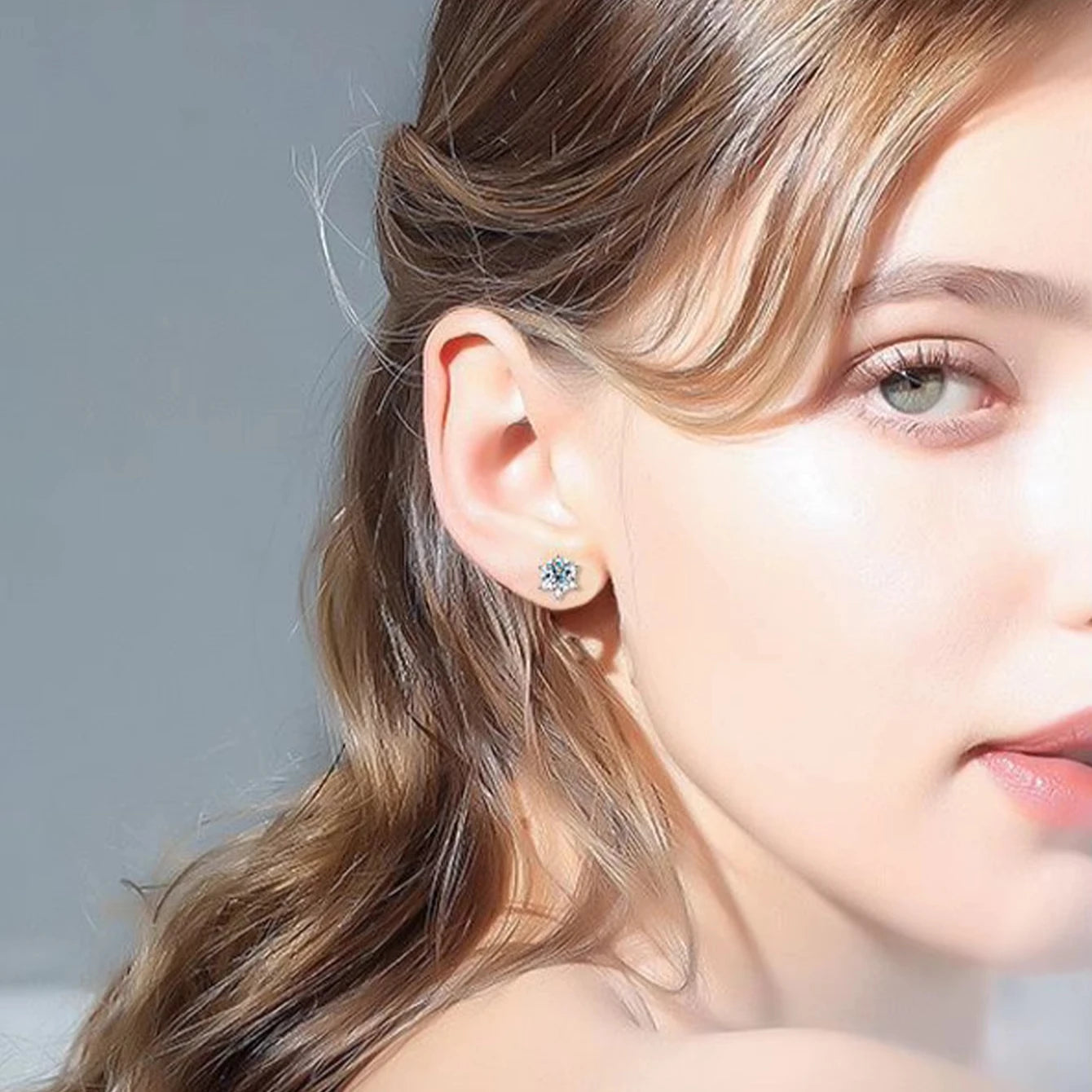 High-Grade Snowflake Moissanite Ear Studs – Women's Fashion 925 Sterling Silver Earrings Ida