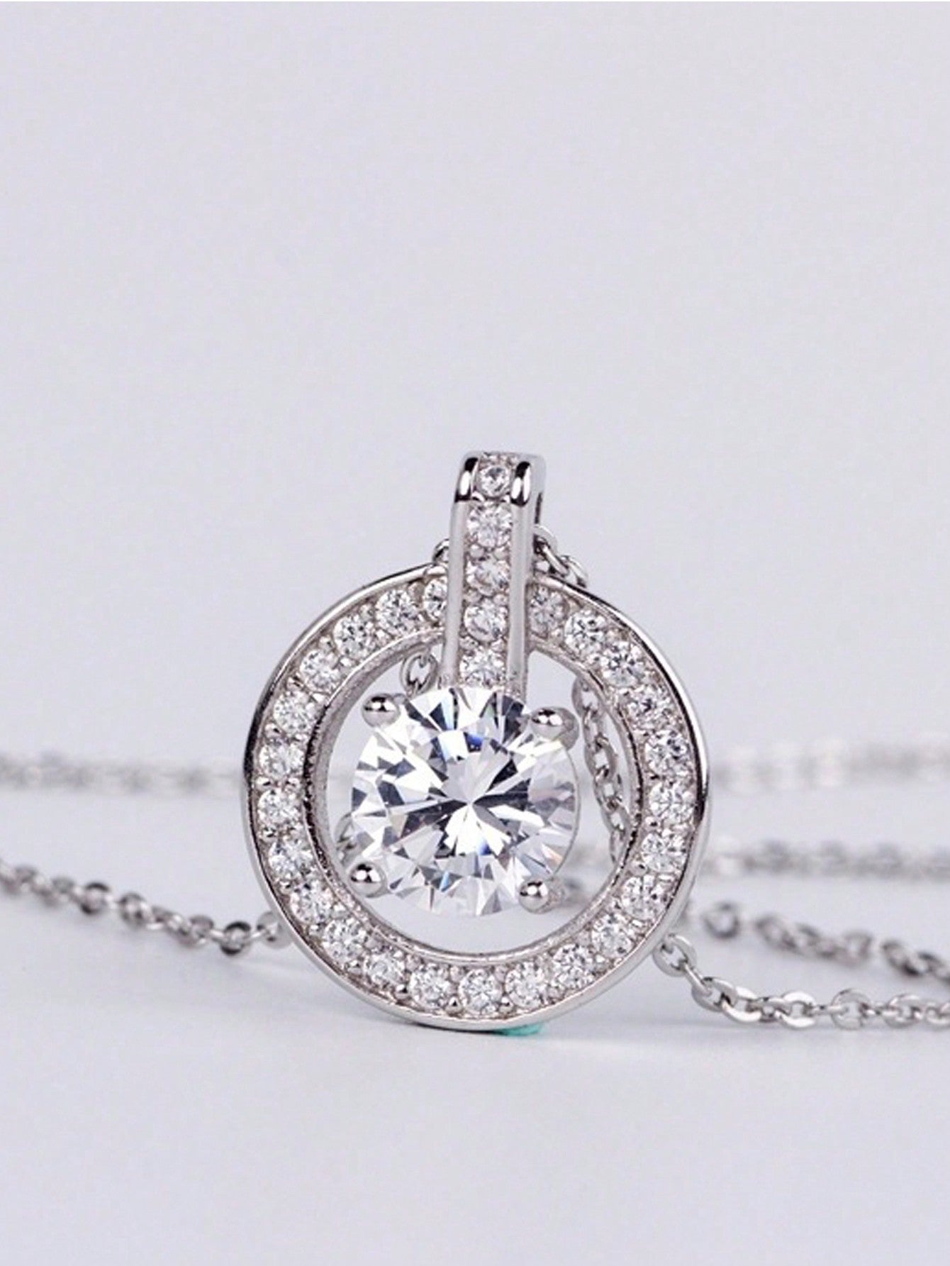 Round Cut Moissanite Necklace – 925 Sterling Silver Beating Heart Pendant, Luxury Fashion Jewelry for Women Lily