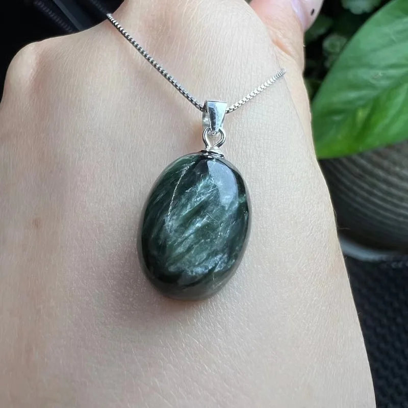 Green Seraphinite Pendant – Natural Gemstone Jewelry with 925 Silver Hook Oval Design