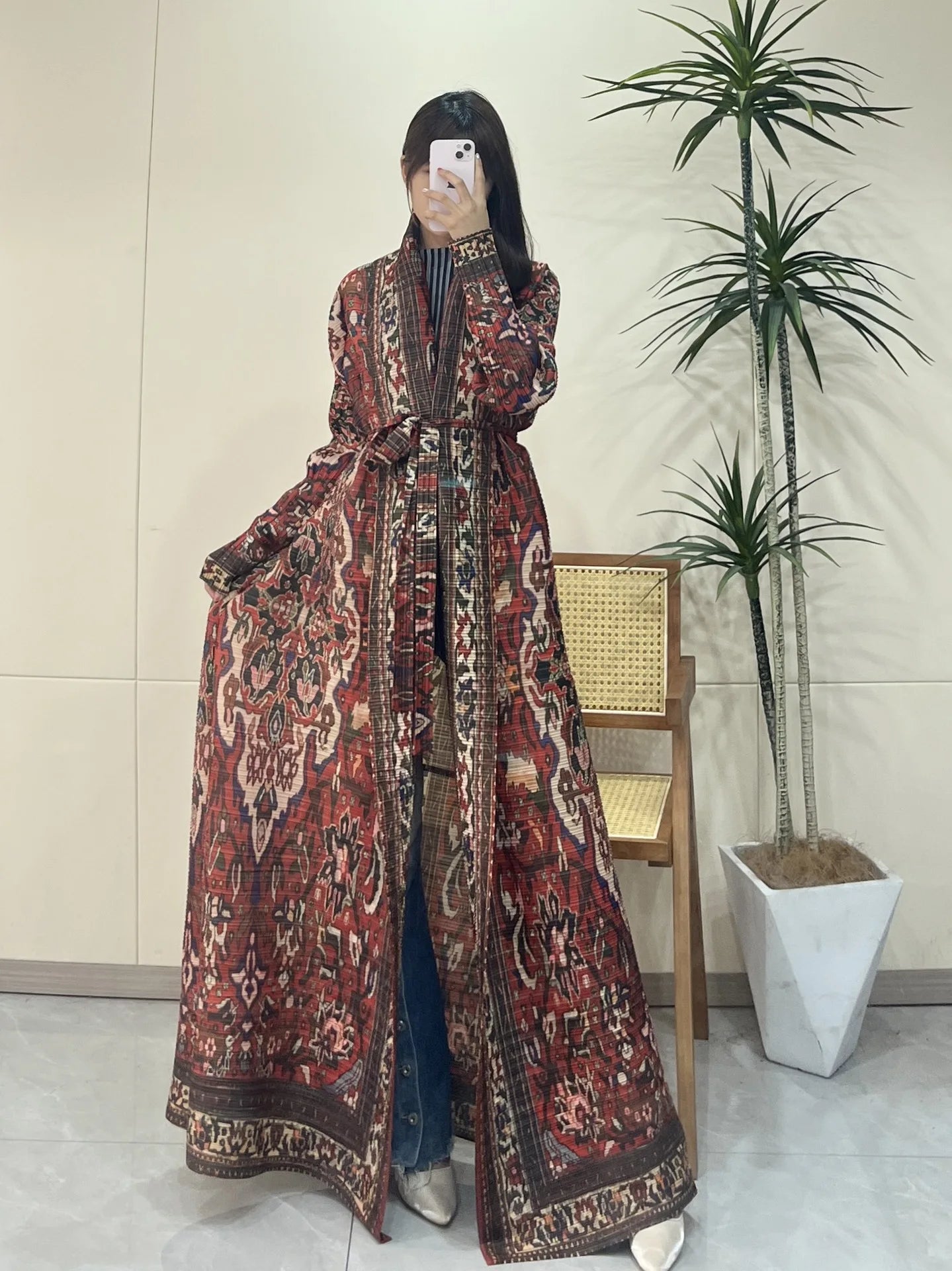 Middle Eastern Muslim Women's Clothing – Loose Arab Robe, Long Blouse, and Abaya Aaliyah
