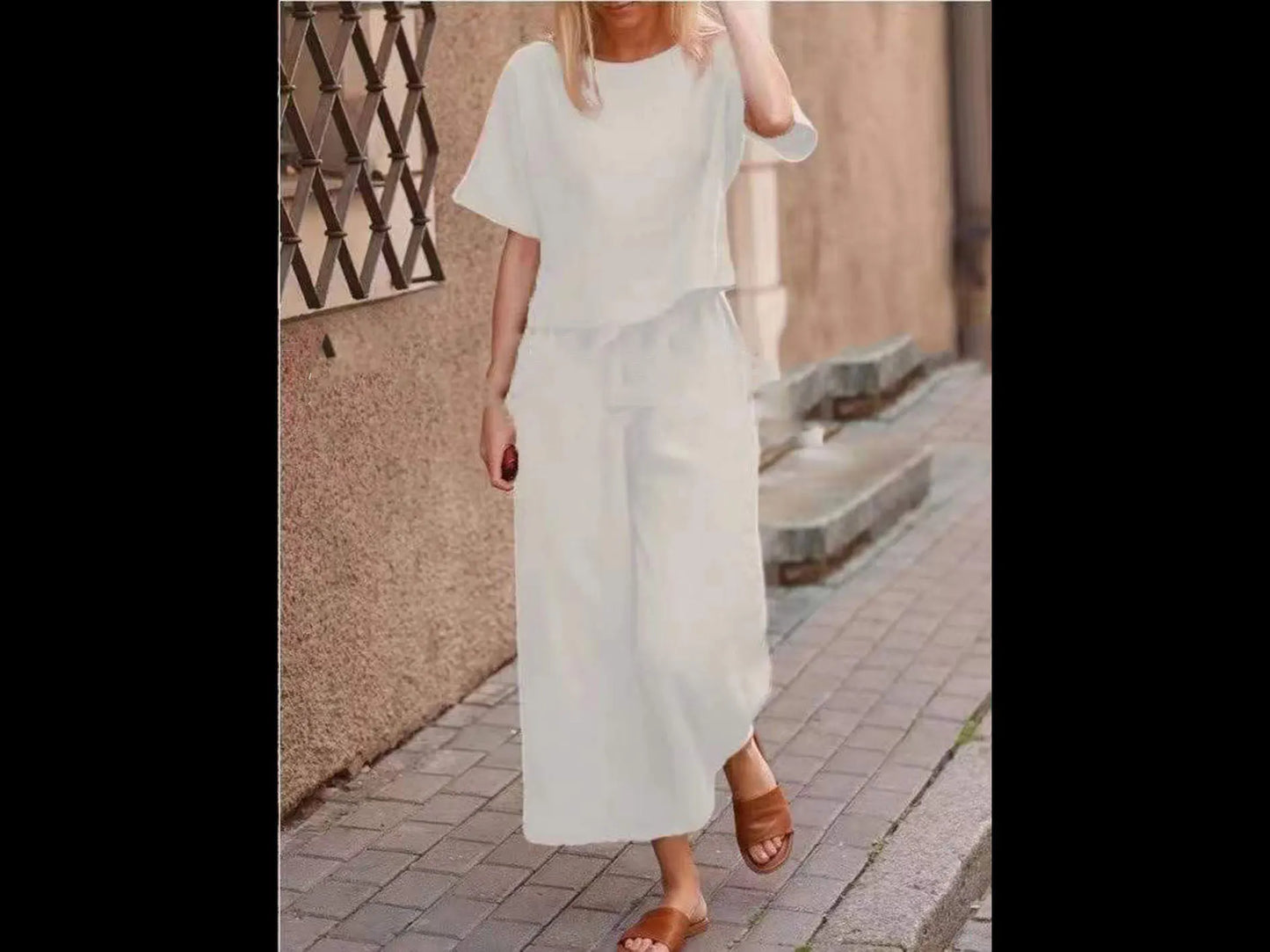 Women's Summer Two-Piece Set – Loose-Fit Top and Breathable Trousers