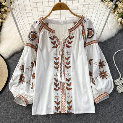 Women's Blouse Retro Ethnic Style Long Sleeve Round Neck Loose Embroidered Cotton Hemp Pullover Shirt