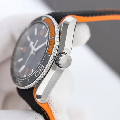 Luxury Men’s Automatic Mechanical Watch – Waterproof, Self‑Winding, Rubber Strap, Oval Case Design Dominic