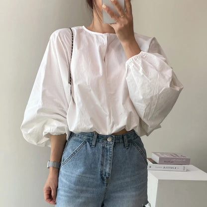 Women's Summer French Style Loose Bubble Sleeve Shirt - Round Neck, Solid Color, Casual Sunscreen Top