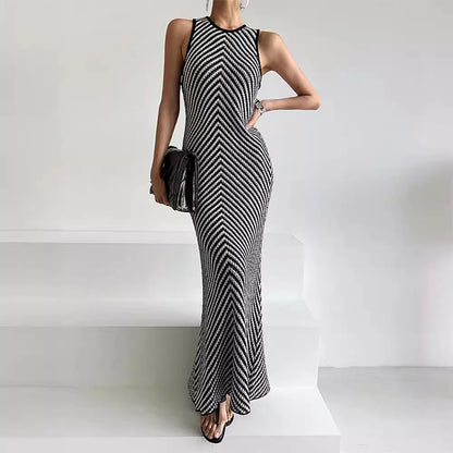 Ladies' Mid-Length Knitted Dress - Breathable Sleeveless Summer Dress with Contrast Stripes Octavia