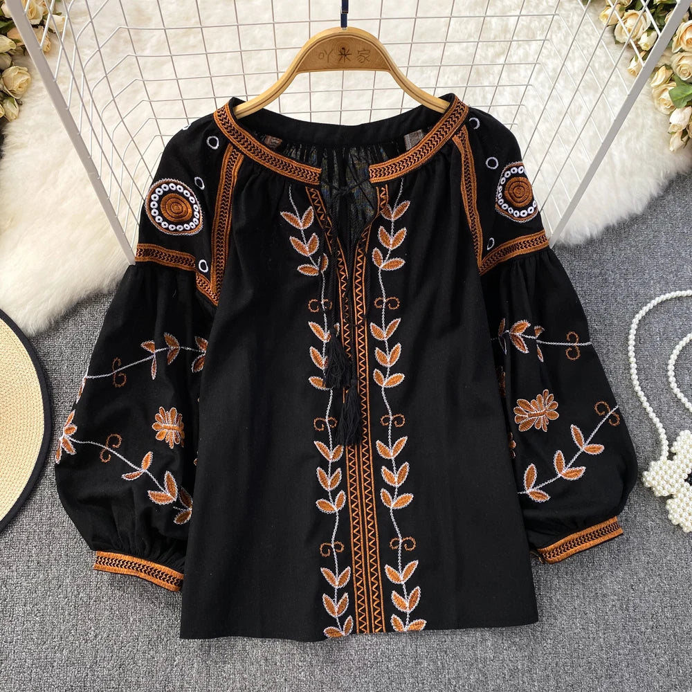 Women's Blouse Retro Ethnic Style Long Sleeve Round Neck Loose Embroidered Cotton Hemp Pullover Shirt
