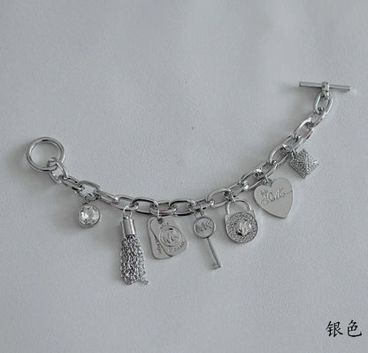 Luxury Korean Charm Bracelet – Gold-Plated Love Letter Pendant Chain for Women, Elegant and Trendy Jewelry