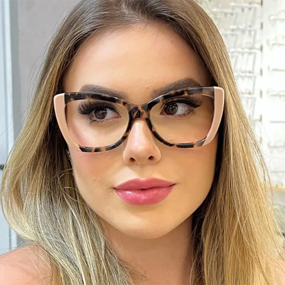 Women’s Blue Light Blocking Glasses – Stylish Gaming Glasses for Eye Protection | Anti-Blue Light Eyewear Aiza