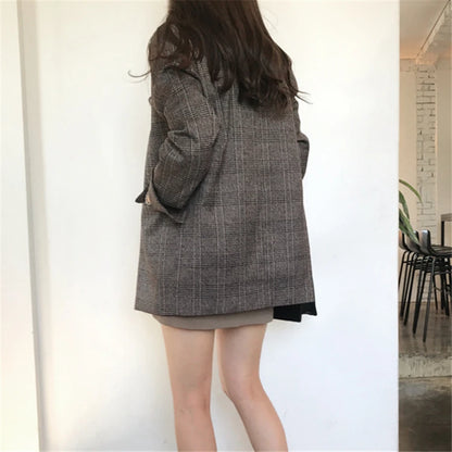 Women's Plaid Double-Breasted Blazer – Formal Checkered Jacket with Pockets for Fall, Winter, and Spring Beatrice