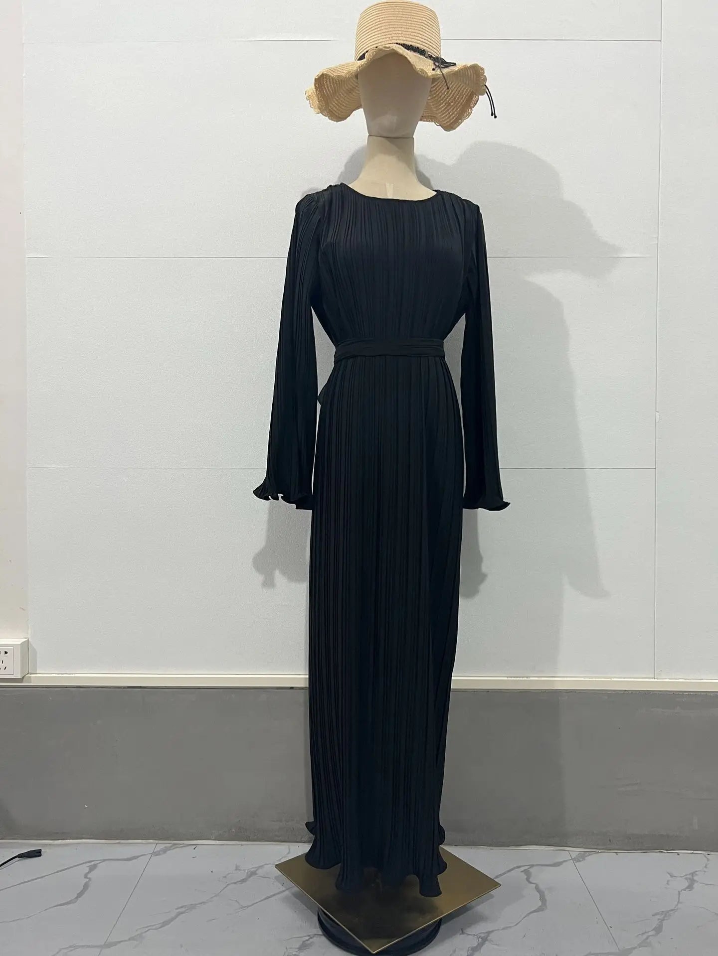 Women's Knitted Lace-Up Dress | Elegant Solid Stripe Design, Long Sleeve O-Neck Casual Spring Dress Yasmin