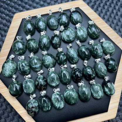 Green Seraphinite Pendant – Natural Gemstone Jewelry with 925 Silver Hook Oval Design
