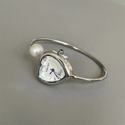 Sunlife Heart-Shaped Diamond-Accented Pearl-Style Women’s Watch – Exquisite, Compact, and Timelessly Fashionable Mika