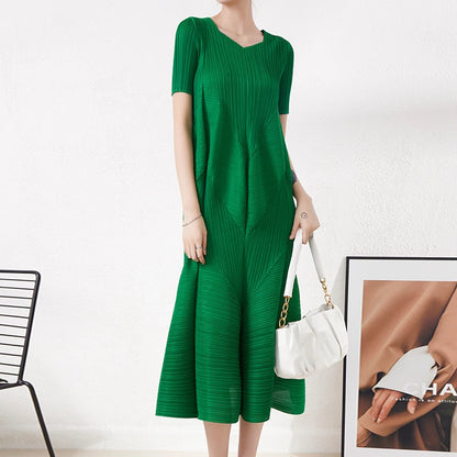 Women's Summer Casual Dress | Loose Elegant Irregular Cake Design, Short Sleeve Czarina