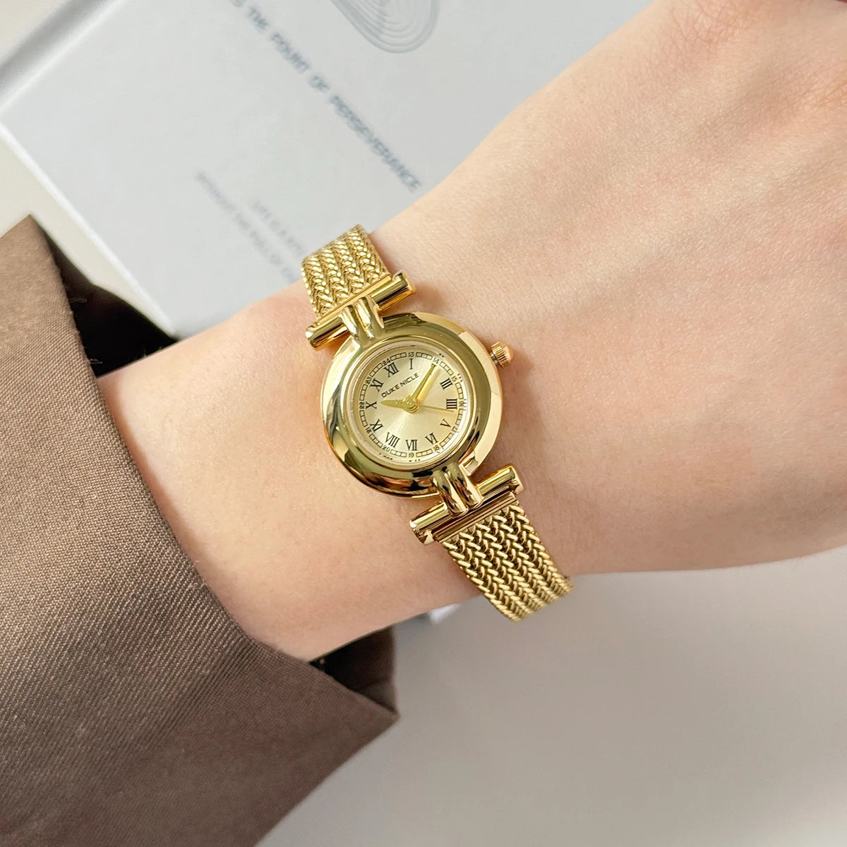 Vintage Roman Dial Women’s Watch – Elegant Gold Stainless Steel Strap | Classic Quartz Antique‑Style Timepiece Diana