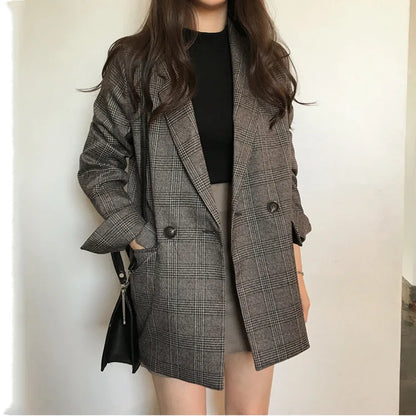 Women's Plaid Double-Breasted Blazer – Formal Checkered Jacket with Pockets for Fall, Winter, and Spring Beatrice