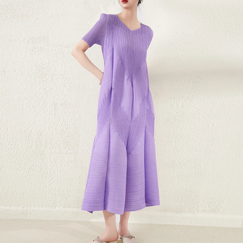 Women's Summer Casual Dress | Loose Elegant Irregular Cake Design, Short Sleeve Czarina