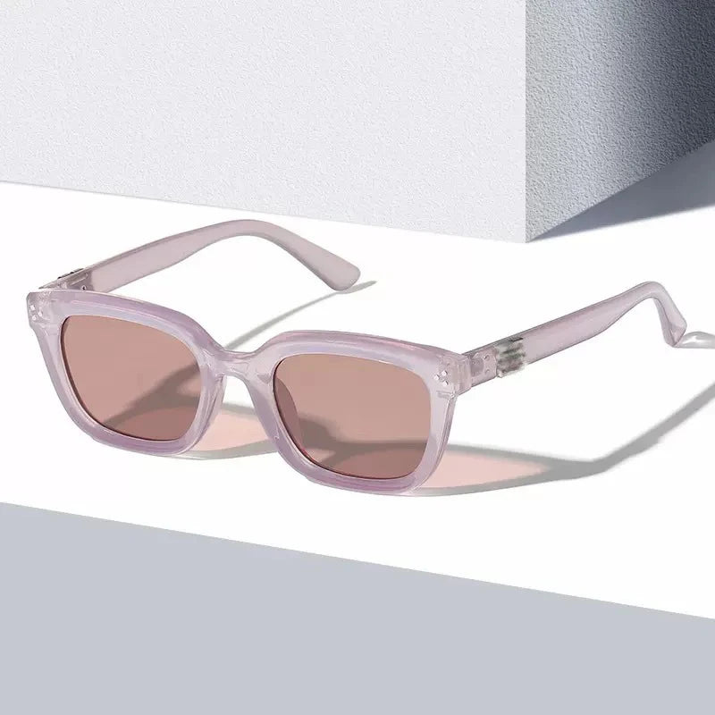 Trendy Purple Cat Eye Sunglasses for Women & Men – UV Resistant Retro Fashion Shades Ash