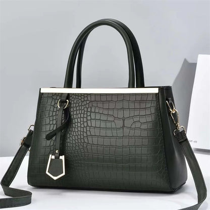 Women's Lightweight Tote Bag – Stylish, Comfortable, and Spacious Handbag Crisha