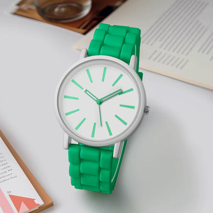 Classical Minimalist Quartz Wrist Watch – Silicone Strap, Candy Colors Rexie