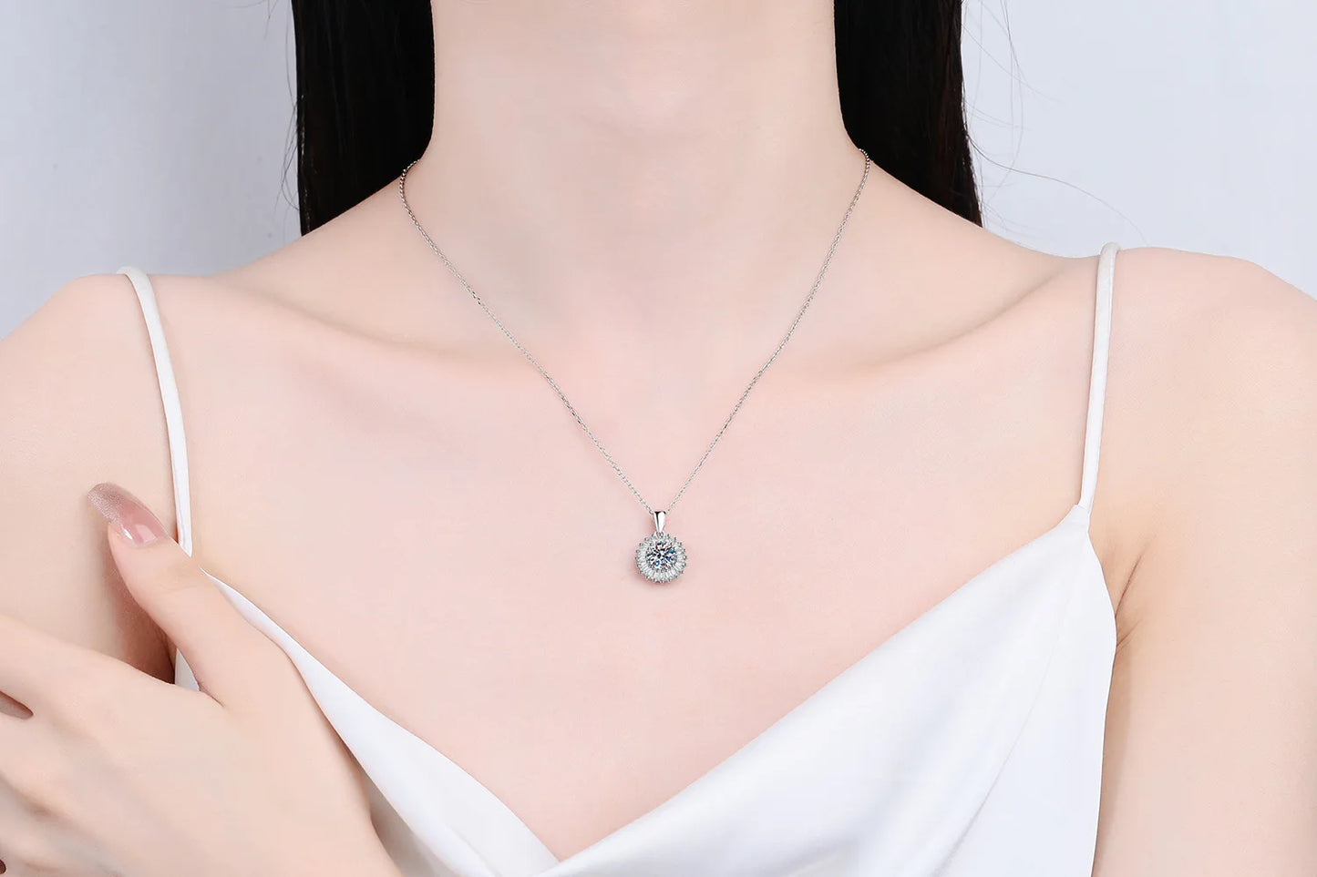 Classic Moissanite Pendant Necklace | Sterling Silver Anniversary & Engagement Gift Una