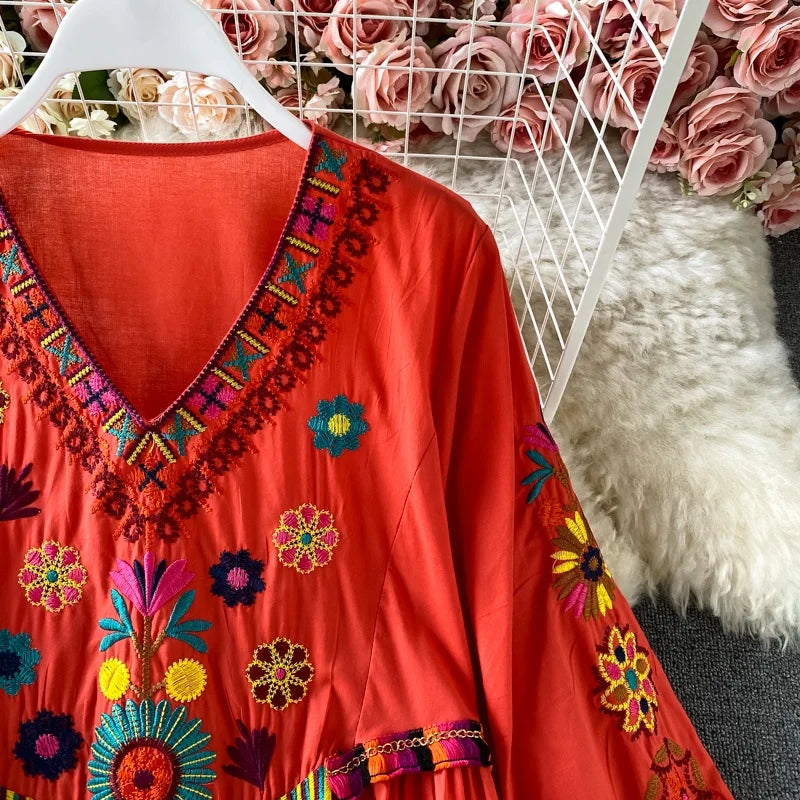 Women's Dress Bohemian Embroidered V-Neck Beach Dress – Summer Vacation Loose Fit Ethnic Style