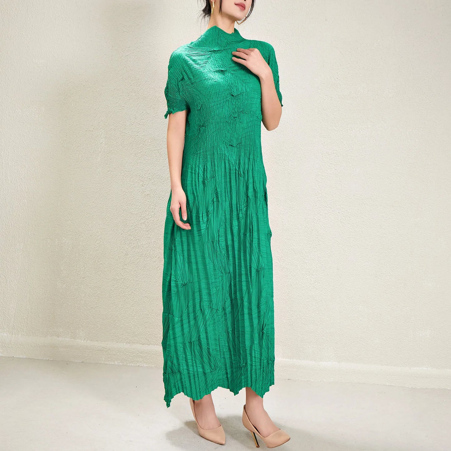 Women's Elegant Pleated Maxi Dress | Miyake Style with Belt, Breathable & Heat-Resistant Design Viviene
