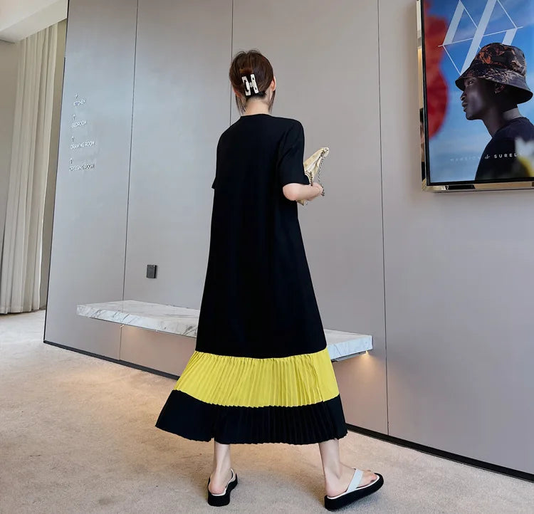 Summer Women's Loose Korean T-Shirt Dress – Over-the-Knee Design with Stitching and Short Sleeves Sophie