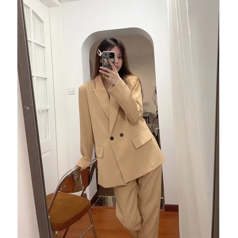 Women's Versatile V-Neck Suit Jacket - Chic Casual Commuter Blazer for All Seasons Martha