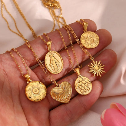 Vintage 18K Gold Titanium Steel Pendant Necklace – Retro Fashion Jewelry for Women