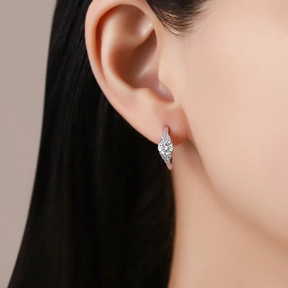 S925 Silver 1-Carat Moissanite Earrings – Elegant and Stylish for Women Belle