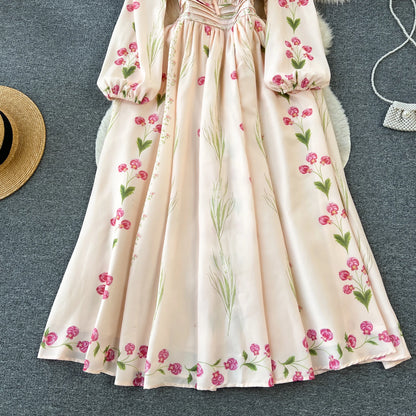 Elegant Royal-Style Long Dress – Celebrity-Inspired Slimming Fit with Exquisite Print and Flowing Swing Design