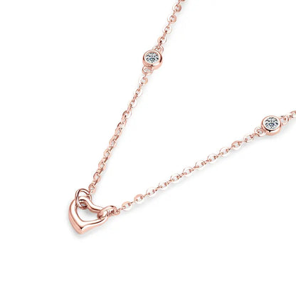 2mm D Color Moissanite Bezel Necklace – 925 Sterling Silver Chain, Rose Gold Heart Pendant for Women Şehrazat