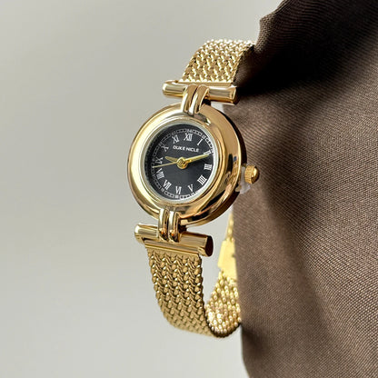 Vintage Roman Dial Women’s Watch – Elegant Gold Stainless Steel Strap | Classic Quartz Antique‑Style Timepiece Diana