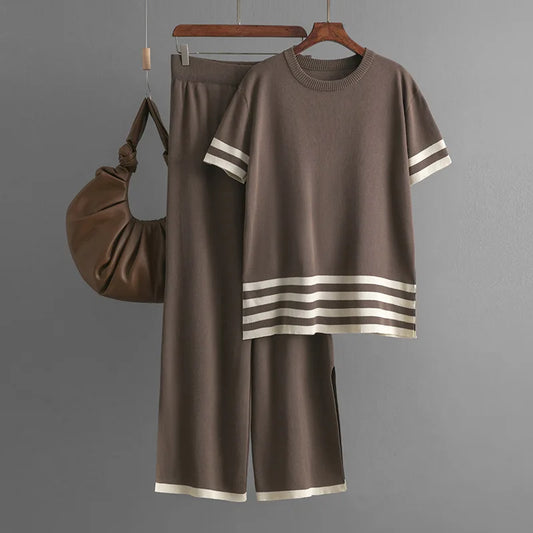 Women's Two-Piece Sweater Set – Solid Color Sweater & Half-Wrap Hip Skirt for Autumn and Winter Fashion Viena