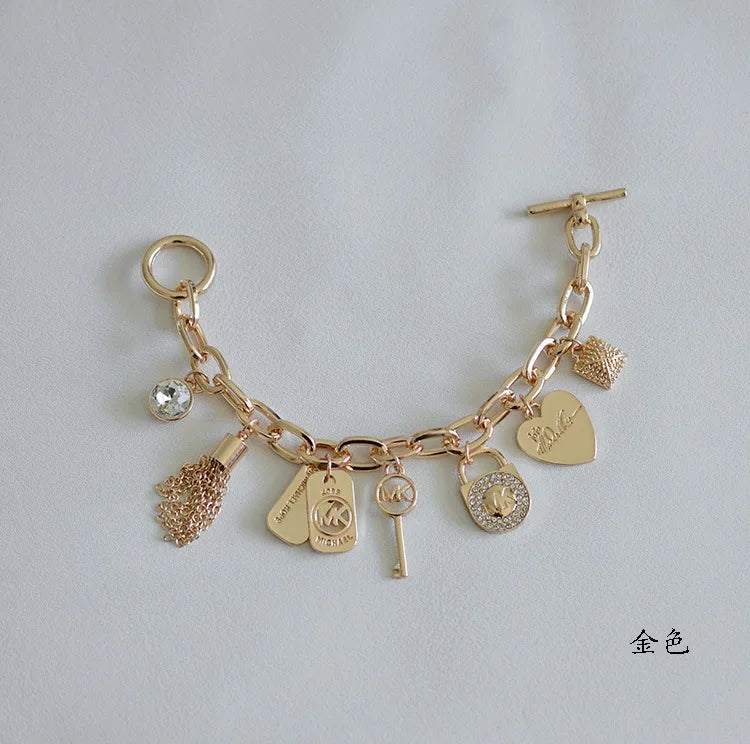 Luxury Korean Charm Bracelet – Gold-Plated Love Letter Pendant Chain for Women, Elegant and Trendy Jewelry