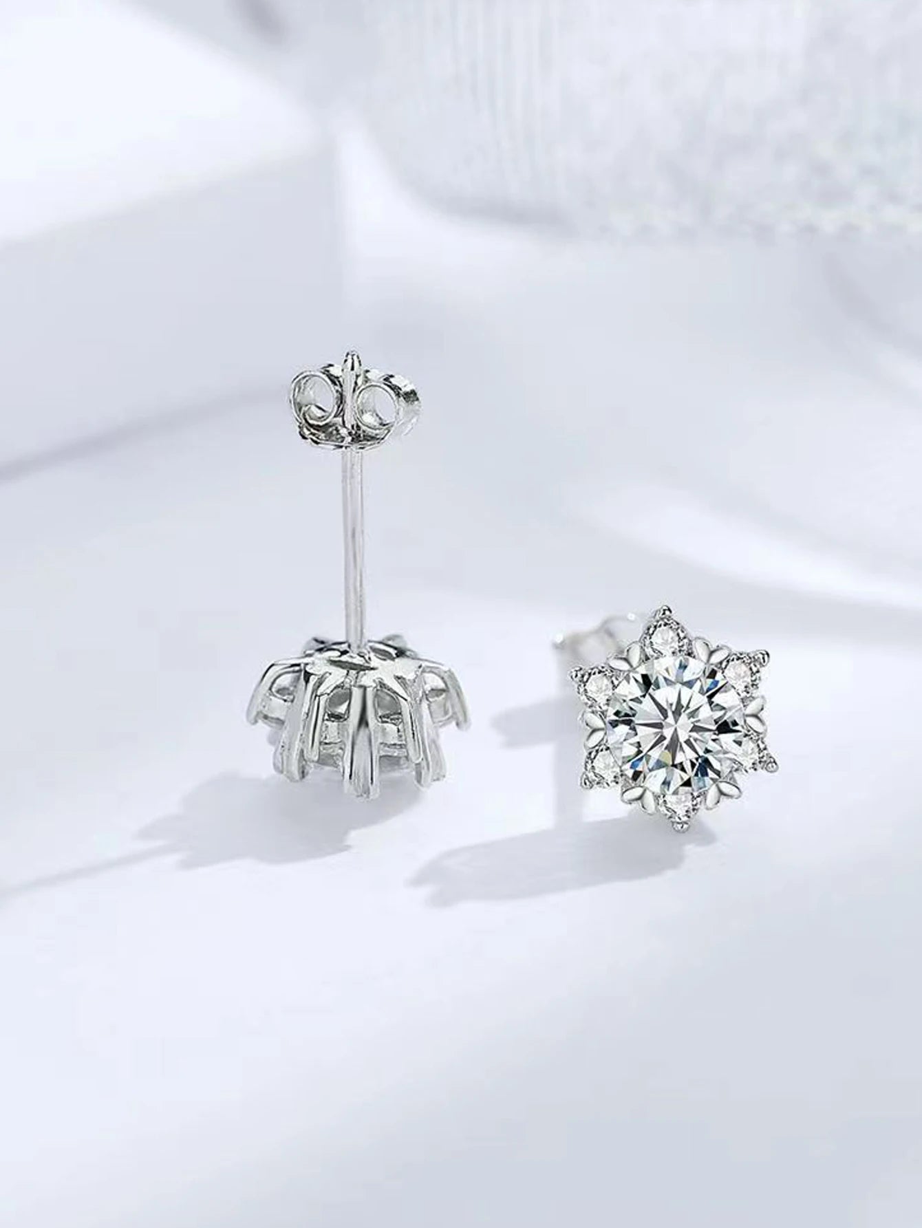 High-Grade Snowflake Moissanite Ear Studs – Women's Fashion 925 Sterling Silver Earrings Ida