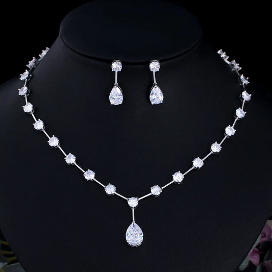 Sparkling White Cubic Zirconia Water Drop Necklace & Earrings – Big Chunky Bridal Jewelry Set for Women | Wedding Accessories Ludivine