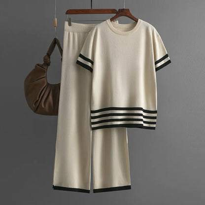 Women's Two-Piece Sweater Set – Solid Color Sweater & Half-Wrap Hip Skirt for Autumn and Winter Fashion Viena