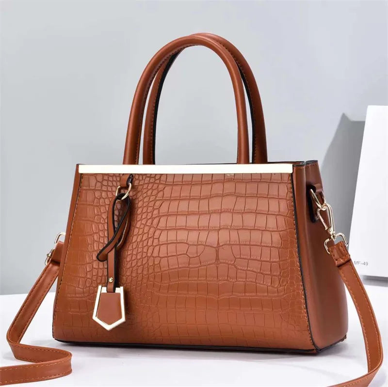 Women's Lightweight Tote Bag – Stylish, Comfortable, and Spacious Handbag Crisha