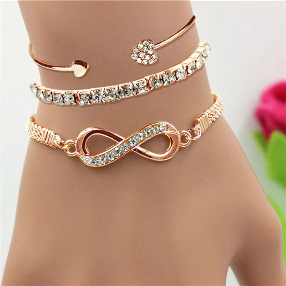 Fashion Classic Wristwatch Diamond Bracelet Women Quartz Watches Jewelry Gift Set for Ladies Susan